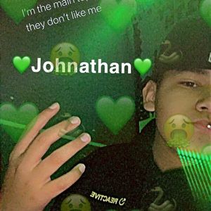 Meet your Posher, Johnathan